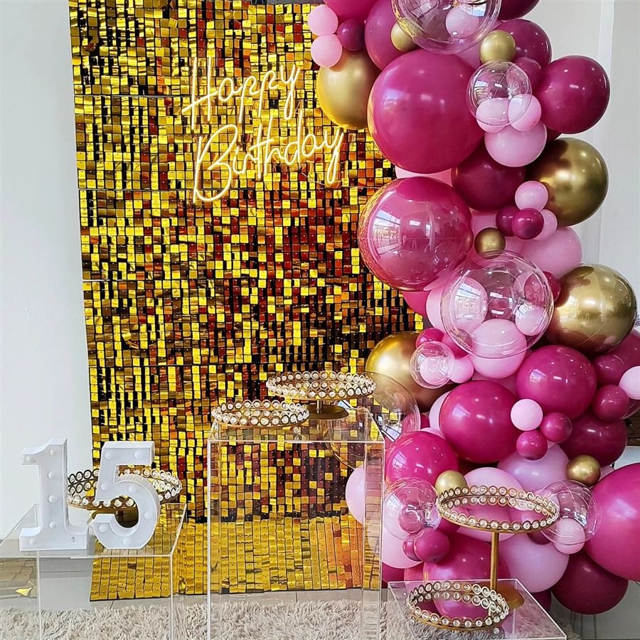 Decoração Dourado e pink da Locações Angel